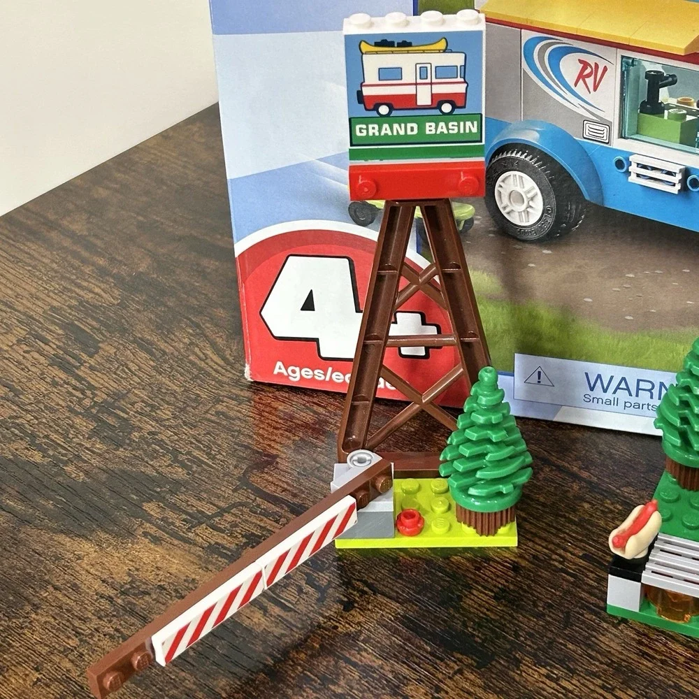 Lego Toy Story 4 (10769) RV VACATION Set RETIRED- Complete